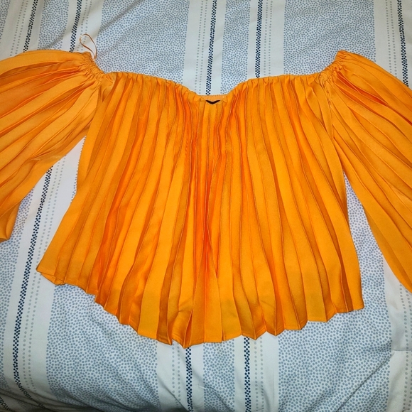 Express orange pleated top - Picture 3 of 5